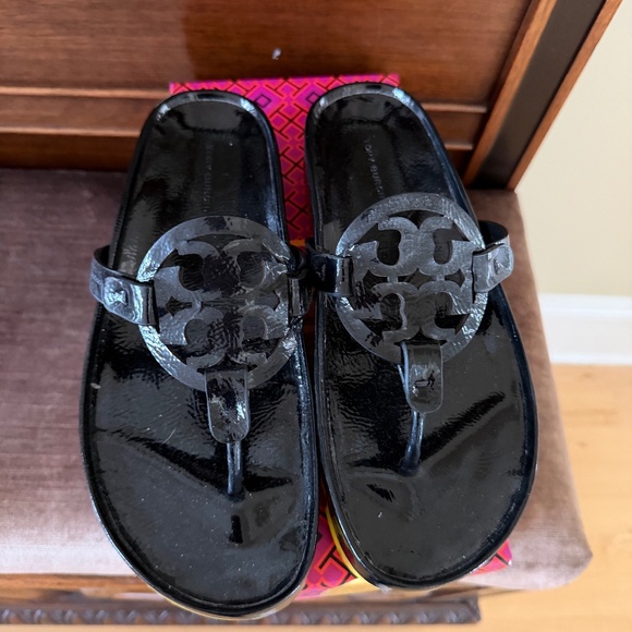 Tory Burch - Picture 1 of 4